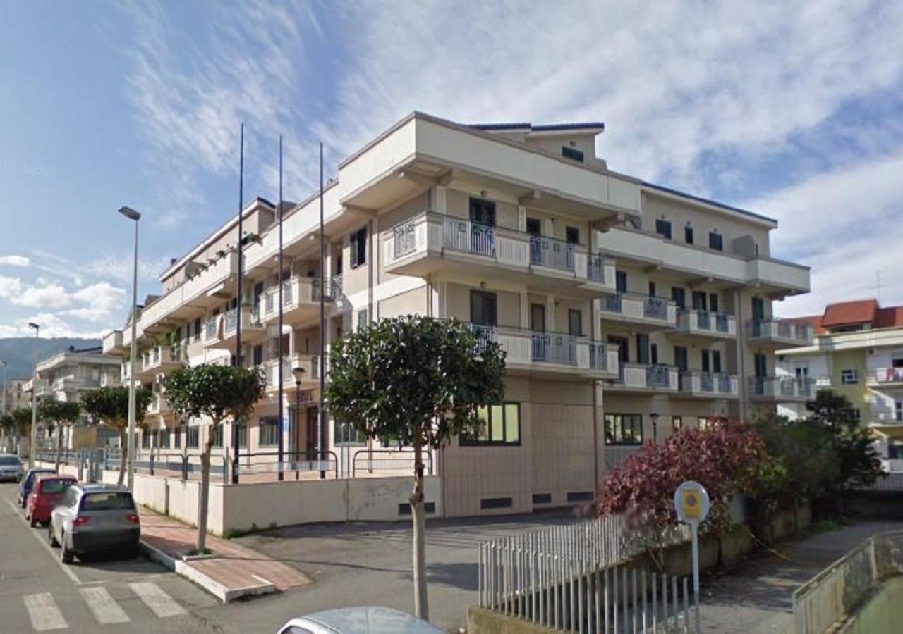 B&B Mary Grace Rossano Stazione Exterior photo
